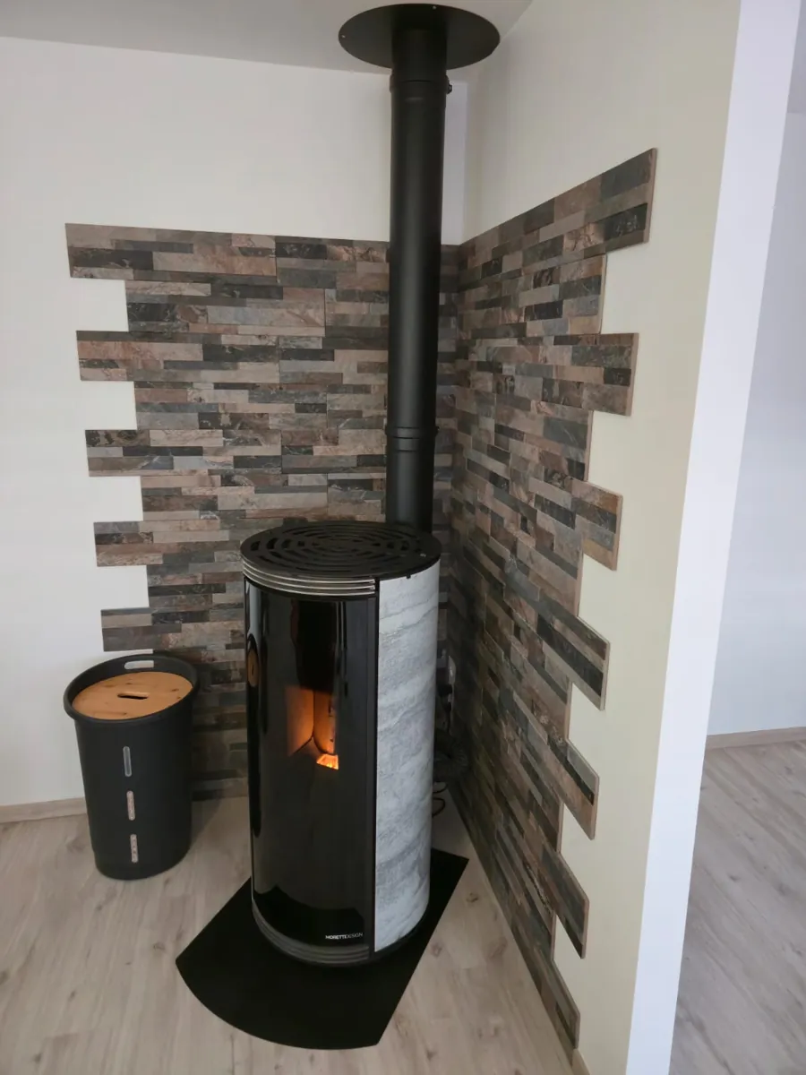 Poele a bois Moretti Design Globe Glass 9kW & Conduit Concentrique – Dorlisheim2 Installation poele a granules Moretti Design Globe Glass Relax 9kW avec conduit concentrique a Dorlisheim